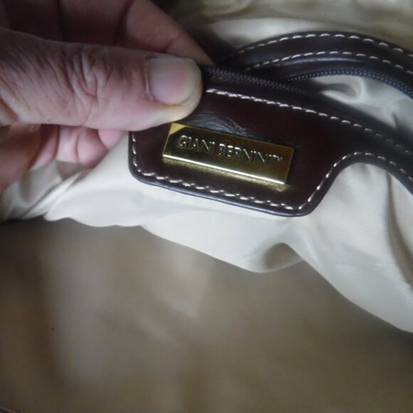 Womens Giani Bernini Purse Pre Owned Very Good Shape - Picture 3 of 14